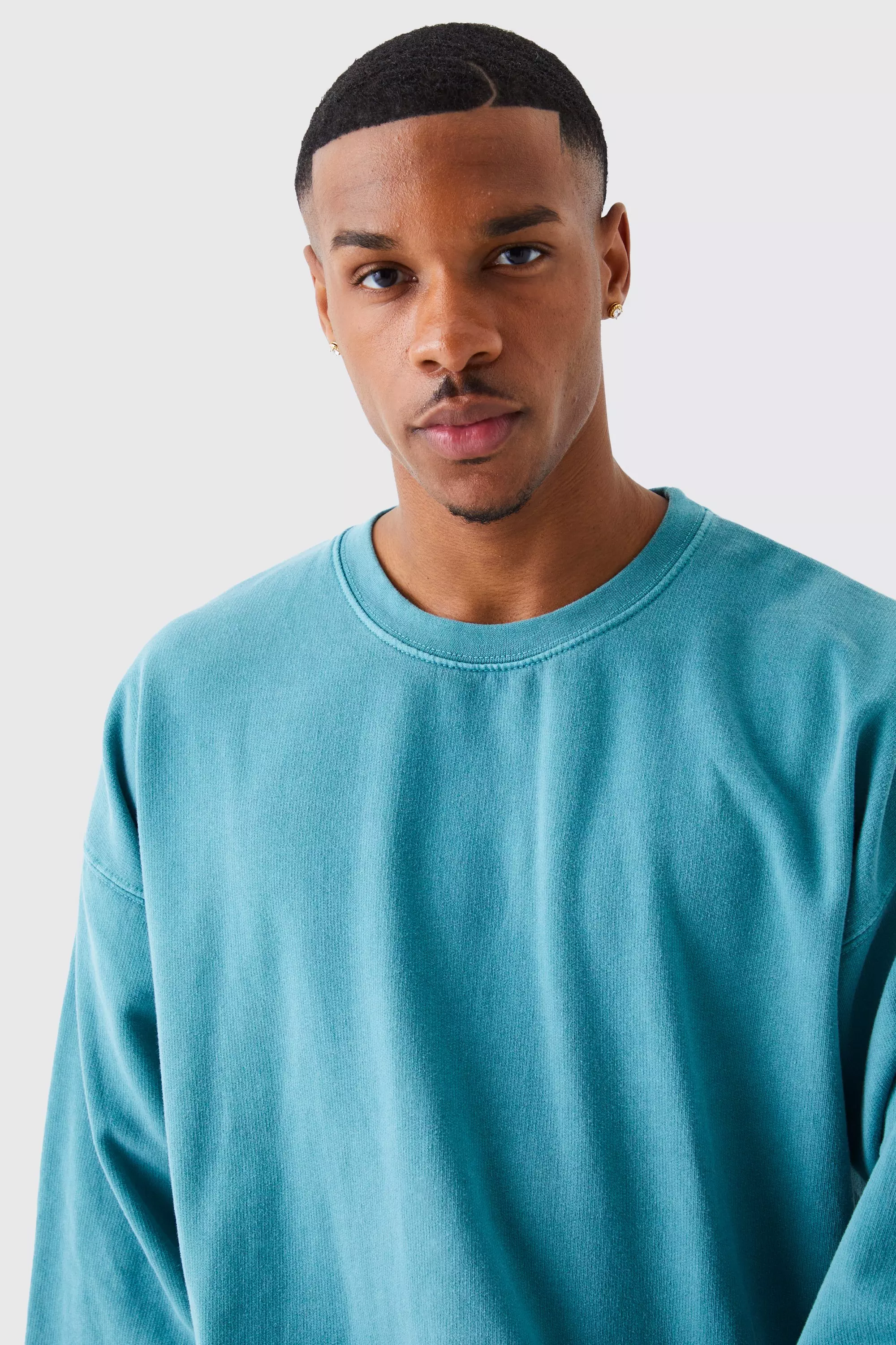 Turquoise crew neck online sweatshirt